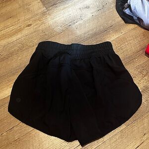 Tracker black lululemon shorts 3in